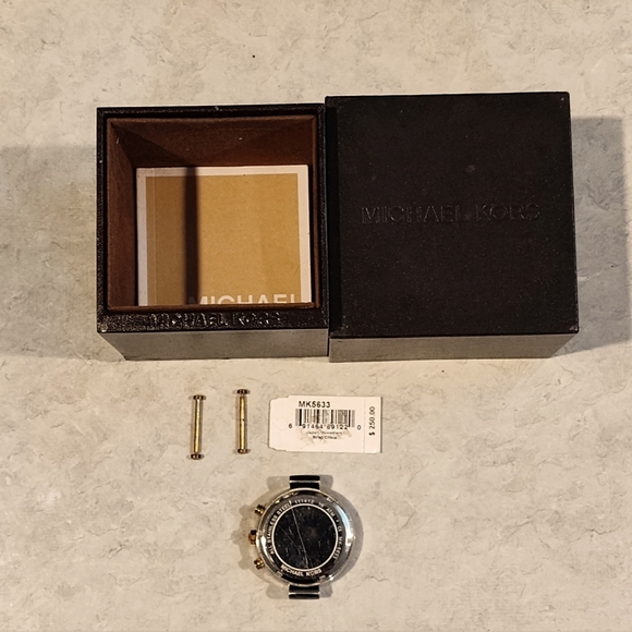 MICHAEL KORS PARKER MK5633 ROSE GOLD WATCH MOTHER OF PEARL FACE NEEDS NEW BAND - Picture 8 of 16